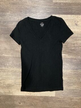 J. Crew Black V-Neck Short Sleeve Tee - Slim Fit